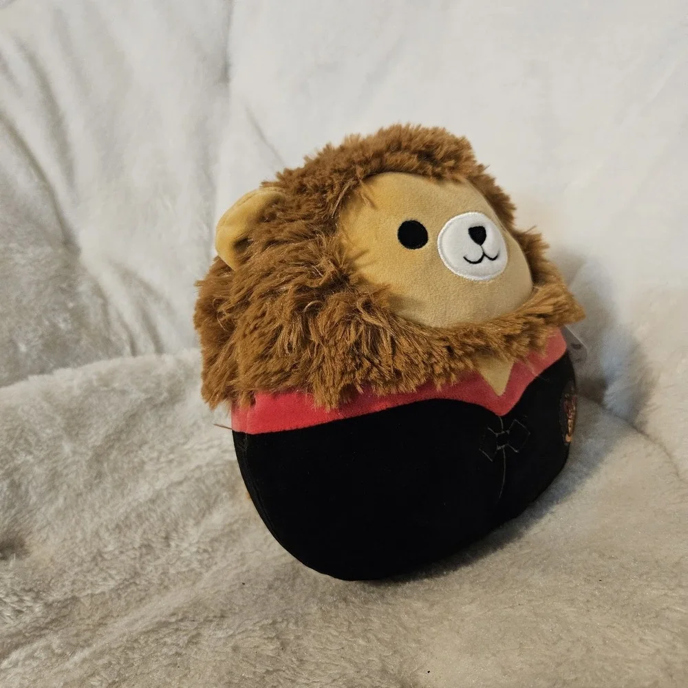 Squishmallows Harry Potter Gryffindor Lion House Robe Soft Stuffed Plush 8
